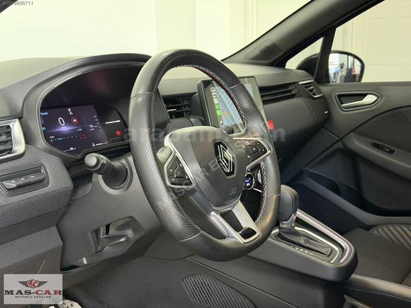 2023 RENAULT CLIO OTOMATİK ALPINE HATASIZ SERVİS BAKIMLI