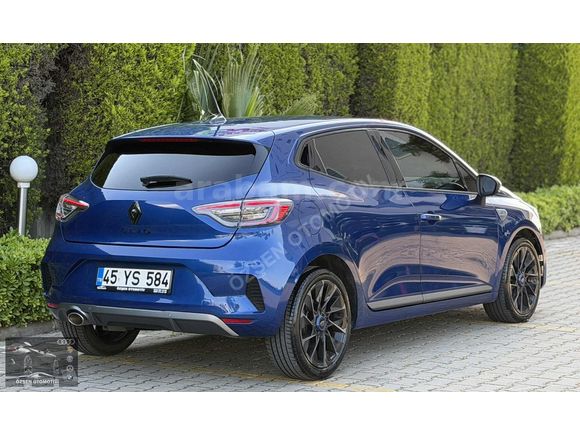 2025 MODEL 1.0 TCE OTOMATİK 15.000 KM RENAULT CLİO TECHNO ALPİNE