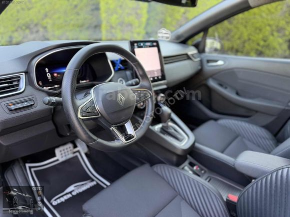 2025 MODEL 1.0 TCE OTOMATİK 15.000 KM RENAULT CLİO TECHNO ALPİNE