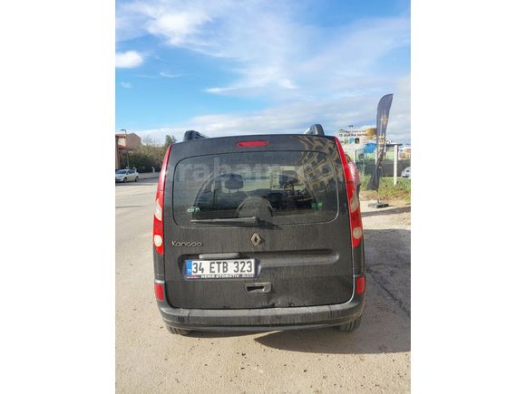 Sahibinden Renault Kangoo Multix 1.5 dCi Expression 2011 Model