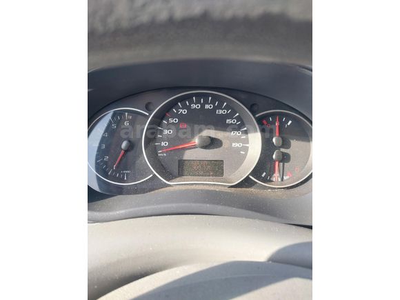 Sahibinden Renault Kangoo Multix 1.5 dCi Expression 2011 Model