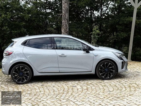 2024 Clio Techno Esprit Alpine |Hatasız Boyasız | Tesla Ekran
