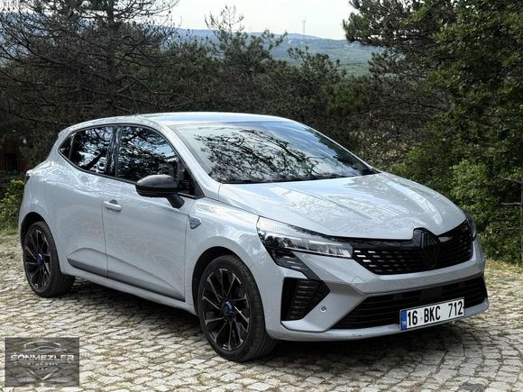 2024 Clio Techno Esprit Alpine |Hatasız Boyasız | Tesla Ekran