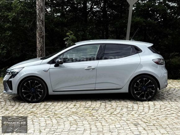 2024 Clio Techno Esprit Alpine |Hatasız Boyasız | Tesla Ekran