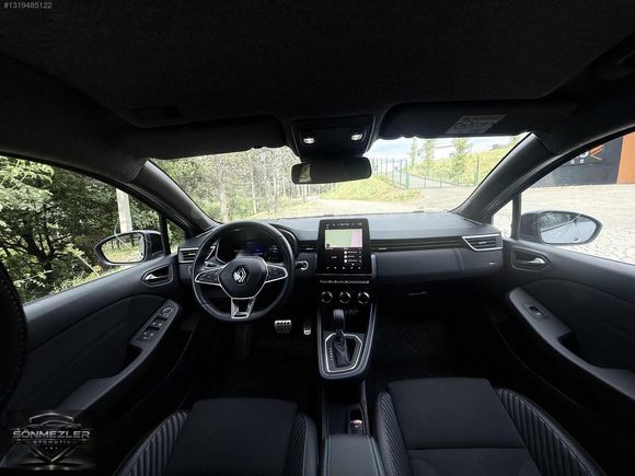 2024 Clio Techno Esprit Alpine |Hatasız Boyasız | Tesla Ekran