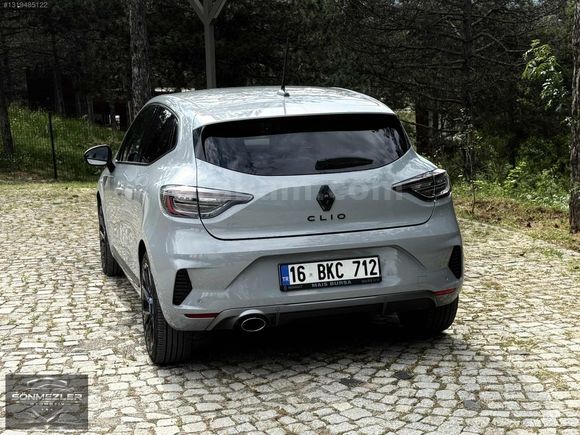 2024 Clio Techno Esprit Alpine |Hatasız Boyasız | Tesla Ekran