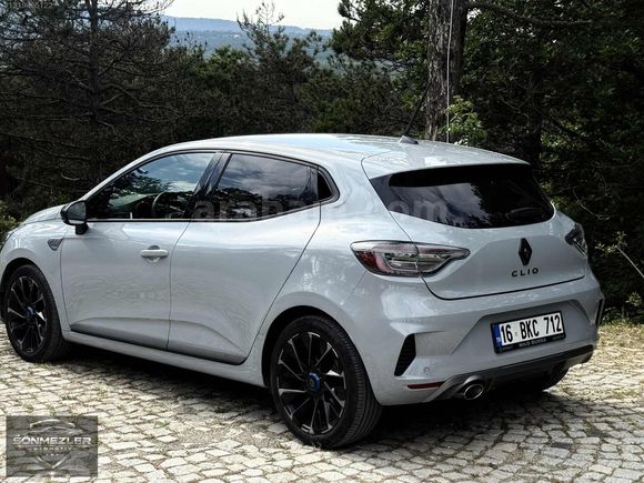 2024 Clio Techno Esprit Alpine |Hatasız Boyasız | Tesla Ekran