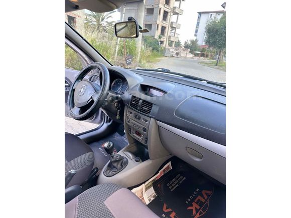 Sahibinden Renault Symbol 1.4 Expression Plus 2009 Model Mersin