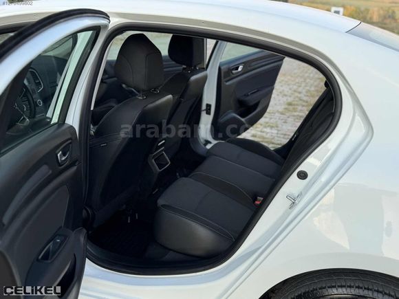2021 MODEL 1.5 BLUE DCİ HATASIZ SERVİS BAKIMLI 7 İLERİ OTOMATİK