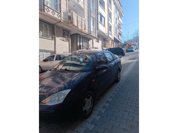 Sahibinden Ford Focus 1.4 Comfort 2003 Model