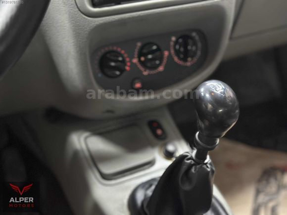 2002 RENAULT CLİO SEDAN 1.4 BNZ/LPG DEĞİŞENSİZ 256BİN KM