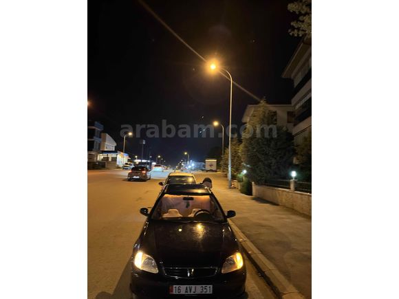 Sahibinden Honda Civic 1.6 i ES 2000 Model  310.000km Lacivert