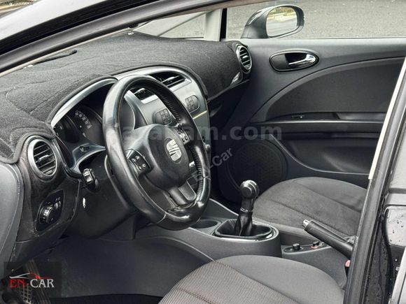 EN-CAR' DAN 1.6 STYLANCE LEON