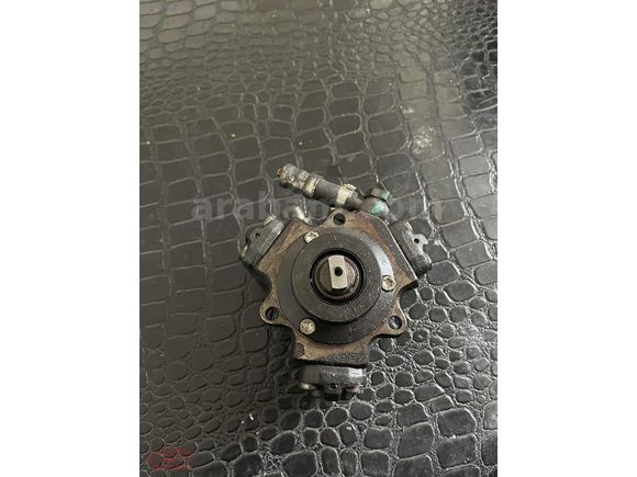 55198933 1.3 multijet yakit pompasi mazot pompasi corsa d suzuki