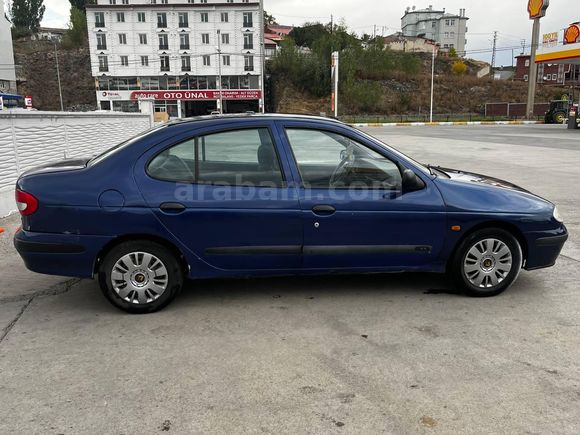 Sahibinden Renault Megane 1.6 2000 Model  280.000 km