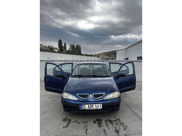 Sahibinden Renault Megane 1.6 2000 Model  280.000 km