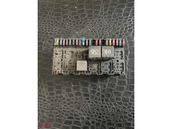 TRANSPORTER T4 sSİGORTA PANELİ
