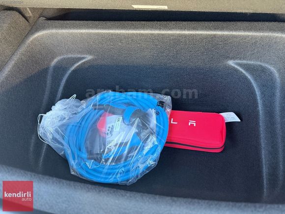 KENDİRLİ AUTO MODEL Y HW4 /LFP BATARYA/MATRIX/OTOPILOT BOYASIZ