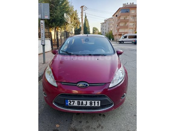 Sahibinden Ford Fiesta 1.4 Titanium 2012 Model