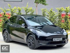 *DC GARAJ*TESLA MODEL Y/2024/25KM/SOLID BLACK/PPF/HATASZ/BOYASIZ