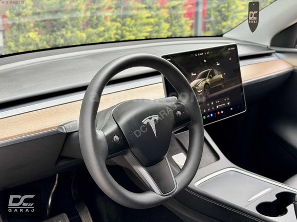 *DC GARAJ*TESLA MODEL Y/2024/25KM/SOLID BLACK/PPF/HATASZ/BOYASIZ