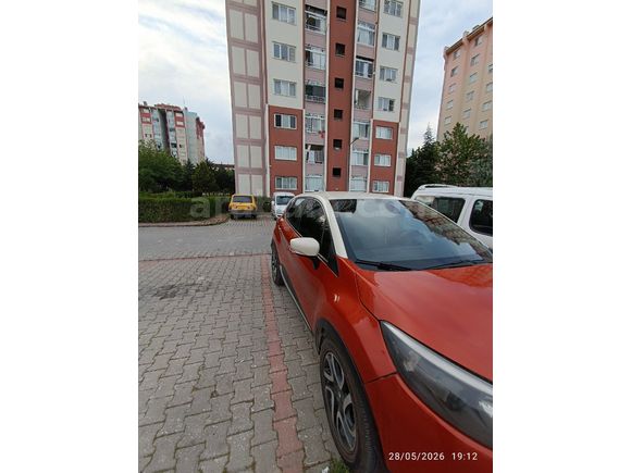 Sahibinden Renault Captur 1.5 dCi Icon 2013 Model  246.000 km Turuncu