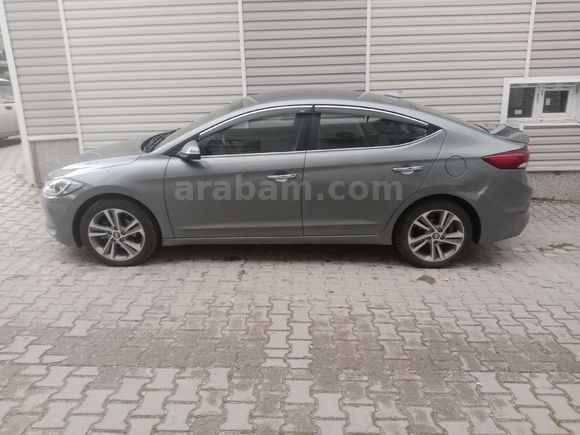 Sahibinden Hyundai Elantra 1.6 CRDi Elite 2016 Model Eskişehir 196.000 km Gri (titanyum)