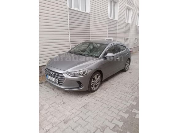 Sahibinden Hyundai Elantra 1.6 CRDi Elite 2016 Model Eskişehir 196.000 km Gri (titanyum)