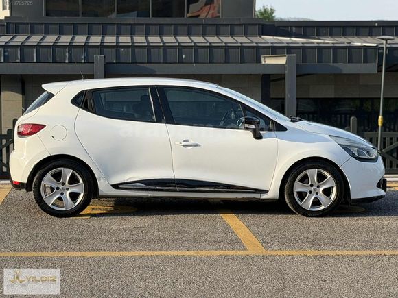 2014 MODEL RENAULT CLİO İCON 76.000 KM K.KARTINA 12 TAKSİT