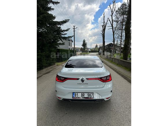 Sahibinden Renault Megane 1.3 TCe Touch 2022 Model