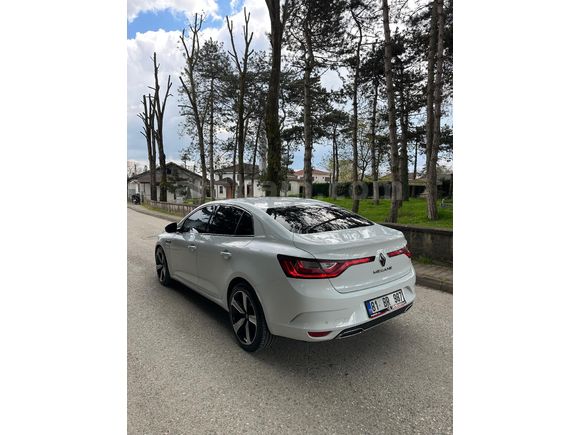 Sahibinden Renault Megane 1.3 TCe Touch 2022 Model