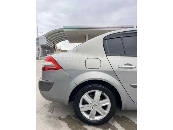 Sahibinden Renault Megane 1.6 Dynamique 2004 Model 