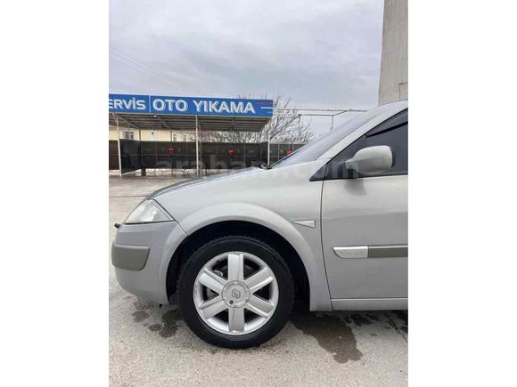 Sahibinden Renault Megane 1.6 Dynamique 2004 Model 