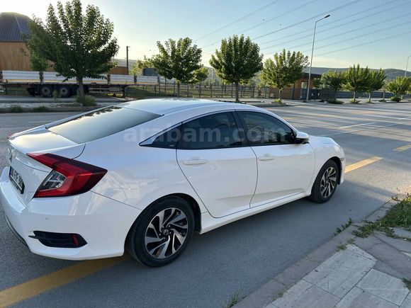 Sahibinden Honda Civic 1.6i VTEC Eco Elegance 2017 Model 