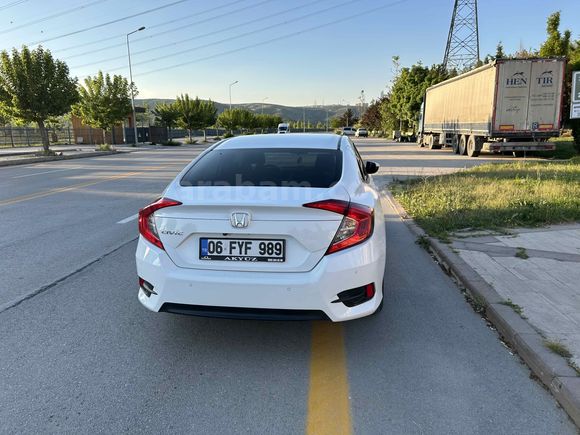 Sahibinden Honda Civic 1.6i VTEC Eco Elegance 2017 Model 