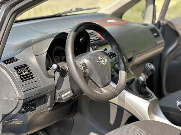 2011 MODEL TOYOTA AURİS 350 BİN PEŞİN 36 AY SENET İMK.