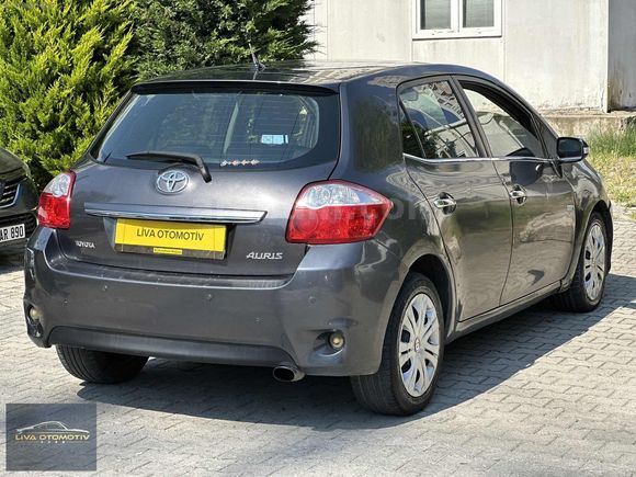 2011 MODEL TOYOTA AURİS 350 BİN PEŞİN 36 AY SENET İMK.