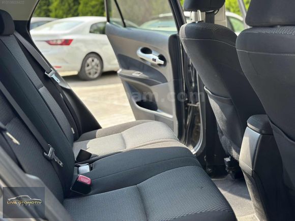 2011 MODEL TOYOTA AURİS 350 BİN PEŞİN 36 AY SENET İMK.
