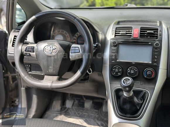 2011 MODEL TOYOTA AURİS 350 BİN PEŞİN 36 AY SENET İMK.