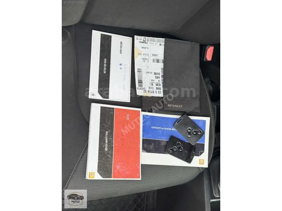 2015 MDL 1.5 DIZEL ÇELIK JANTLI TOUCH PAKET HATASIZ CLIO