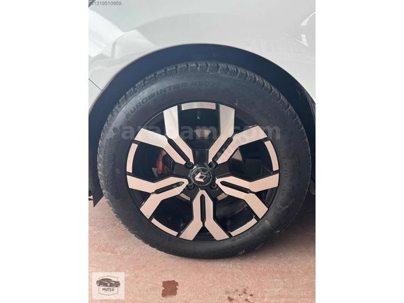 2015 MDL 1.5 DIZEL ÇELIK JANTLI TOUCH PAKET HATASIZ CLIO
