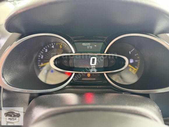 2015 MDL 1.5 DIZEL ÇELIK JANTLI TOUCH PAKET HATASIZ CLIO