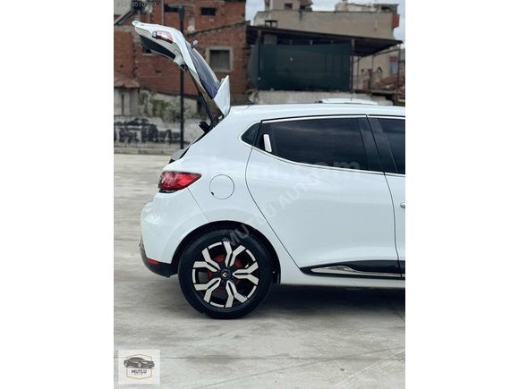 2015 MDL 1.5 DIZEL ÇELIK JANTLI TOUCH PAKET HATASIZ CLIO