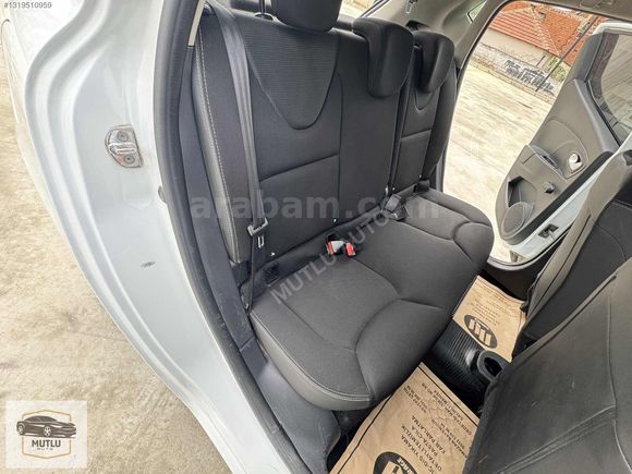 2015 MDL 1.5 DIZEL ÇELIK JANTLI TOUCH PAKET HATASIZ CLIO