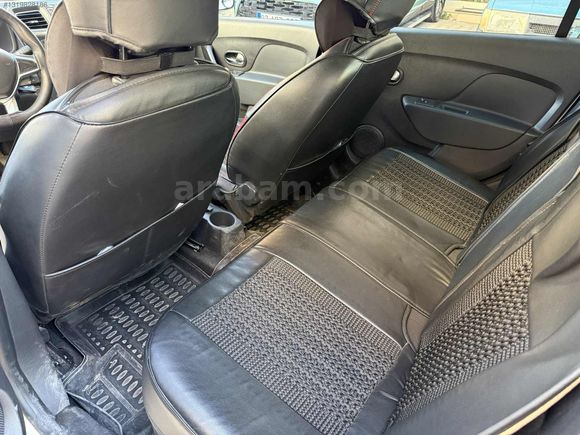 2018 MODEL RENAULT TOUCH HATASIZ BOYASIZ DEĞİŞENSİZ 80.000 KM DE