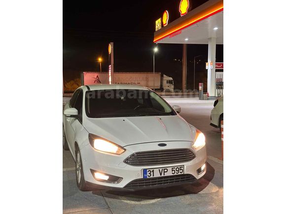 Sahibinden Ford Focus 1.5 TDCi Titanium 2015 Model  Beyaz