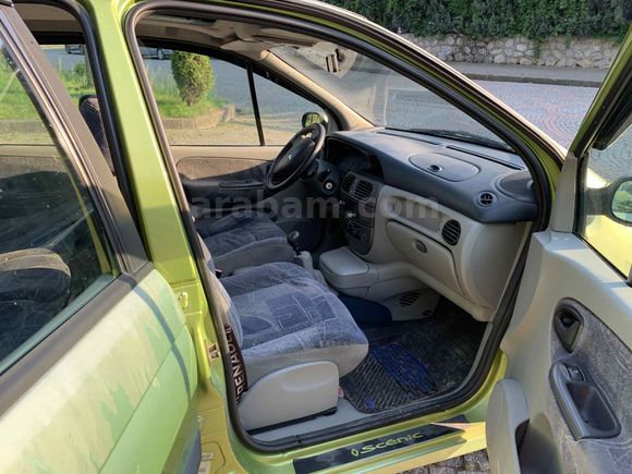Sahibinden Renault Scenic 1.6 RXE 2000 Model 