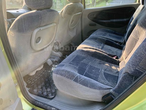 Sahibinden Renault Scenic 1.6 RXE 2000 Model 