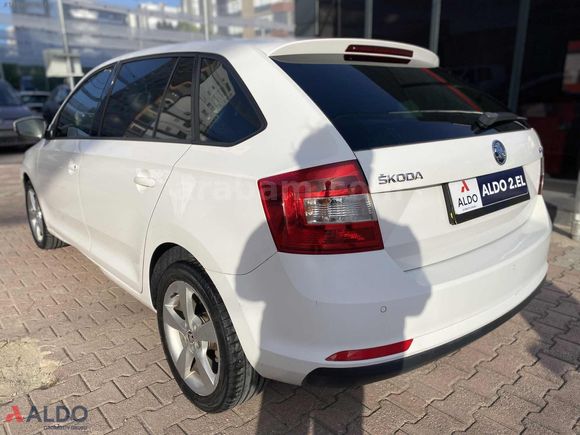 VW YETKİLİ BAYİDEN Rapid Spaceback Style 1,4 TDI 90 PS DSG