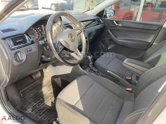 VW YETKİLİ BAYİDEN Rapid Spaceback Style 1,4 TDI 90 PS DSG